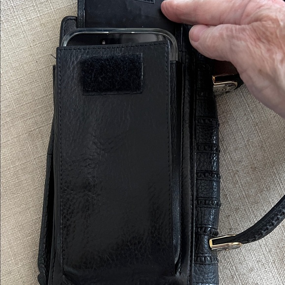 Brighton Black leather textured hand bag - Picture 9 of 17